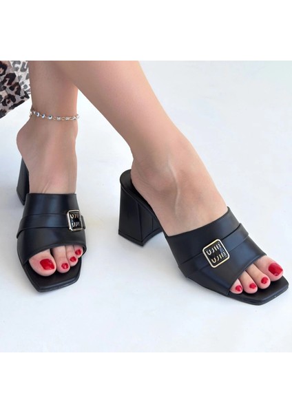 Techmrt Taver Siyah Cilt Topuklu Terlik (Numara: 38) fırsatları