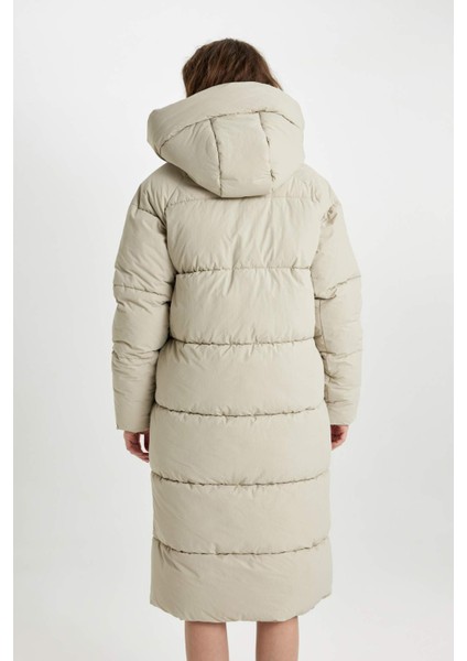 Su İtici Regular Kalıp Kapüşonlu Fermuarlı Cepli Uzun Mont Parka C0486AX23WN