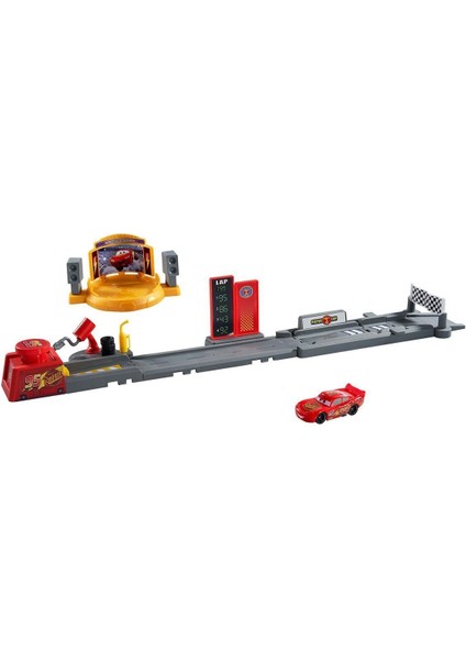 JDJ02 Cars Macaraya Başlangıç Oyun Seti