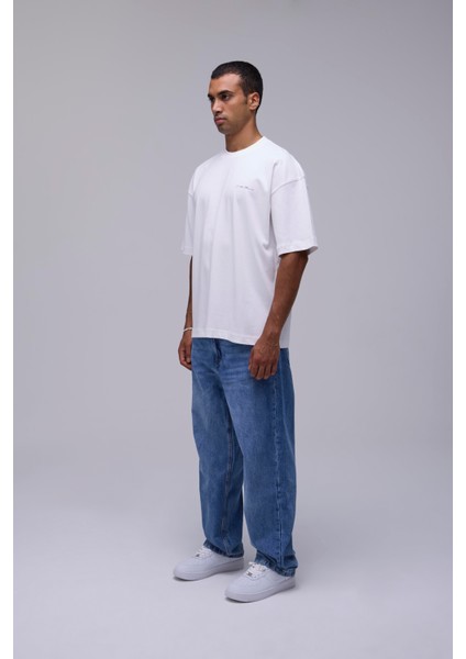 Kırık Beyaz Oversize Efsanevi Model Baskılı Tişört fırsatları