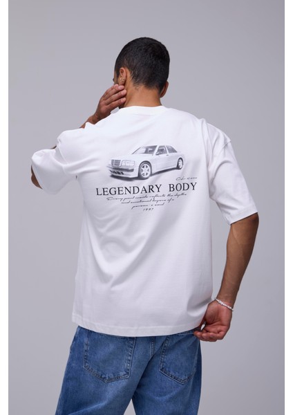 Kırık Beyaz Oversize Efsanevi Model Baskılı Tişört indirimleri