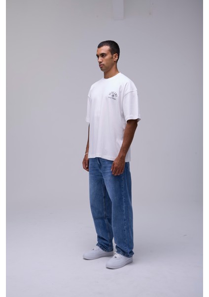 Kırık Beyaz Oversize Sublime Melek Baskılı Tişört fırsatları