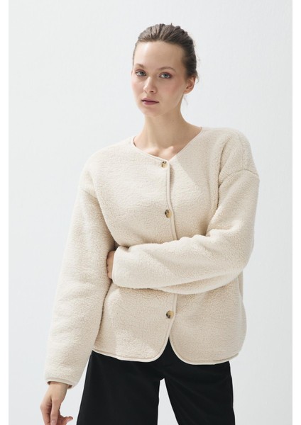 Kadın Taş Renk Iliklenebilir Cepli Peluş Ceket