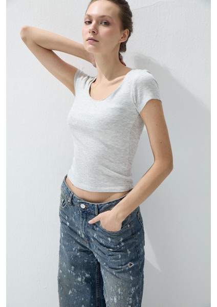 Kadın Kar Melanj Kare Yakalı Kısa Kollu T-Shirt fiyatları