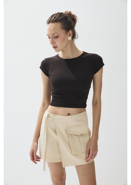 Kadın Kahve Renk Kısa Kollu Crop T-Shirt modelleri