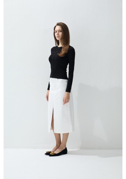 Kadın Siyah Renk Önü Düğme Detaylı Uzun Kollu Basic indirimleri