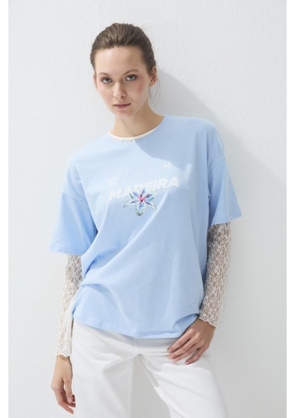 Kadın Mavi Renk Baskılı Oversize T-Shirt