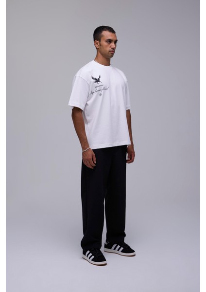 Kırık Beyaz Oversize Içsel Fırtına Baskılı Tişört modelleri