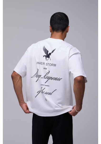 Kırık Beyaz Oversize Içsel Fırtına Baskılı Tişört indirimleri