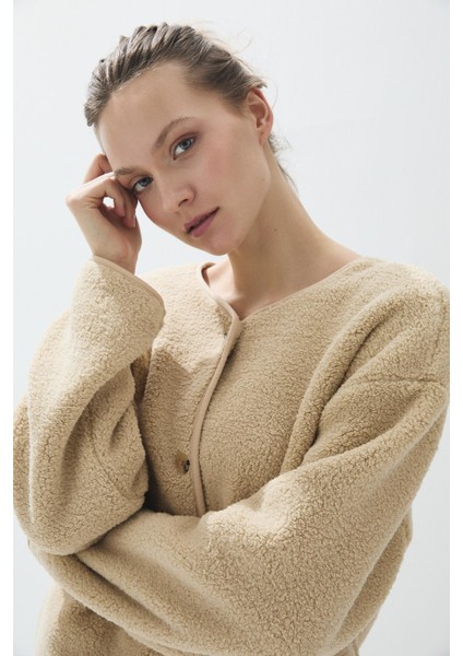 Kadın Camel Renk Iliklenebilir Cepli Peluş Ceket fiyatları