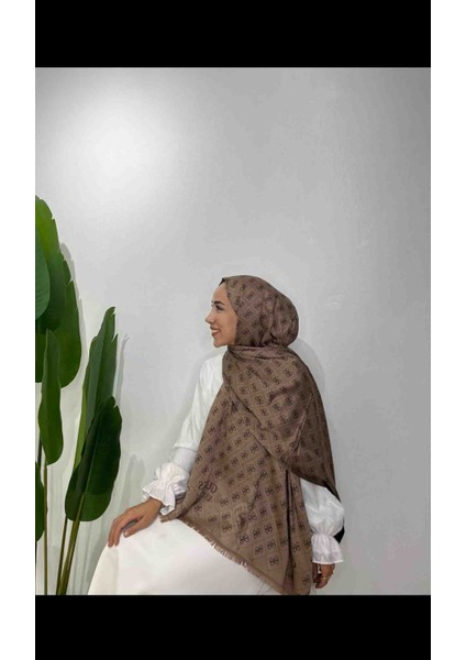 Guess Desenli Kaşmir Ipek Şal