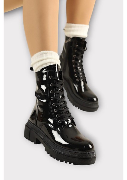 Kalın Taban Fermuarlı Postal Kadın Bot Siyah - Siyah