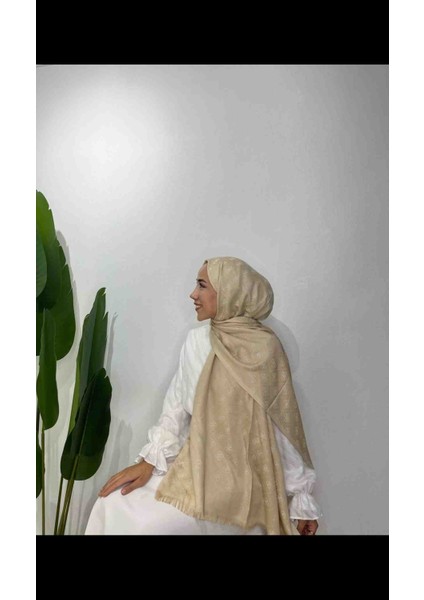 Guess Desenli Kaşmir Ipek Şal