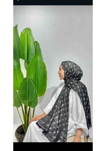 Guess Desenli Kaşmir Ipek Şal