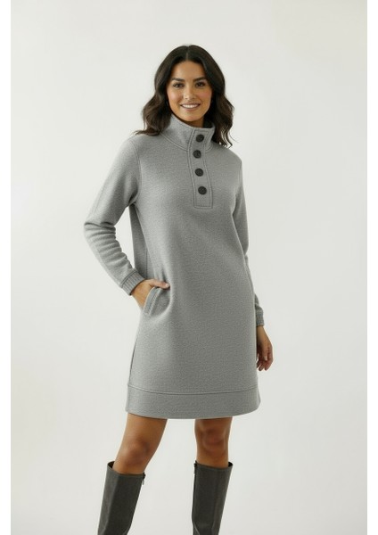 Üç Iplik Şardonlu Oversize Düğmeli Penye Elbise