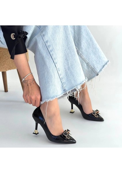 Techmrt Coby Siyah Rugan Topuklu Ayakkabı (Numara: 40) fırsatları