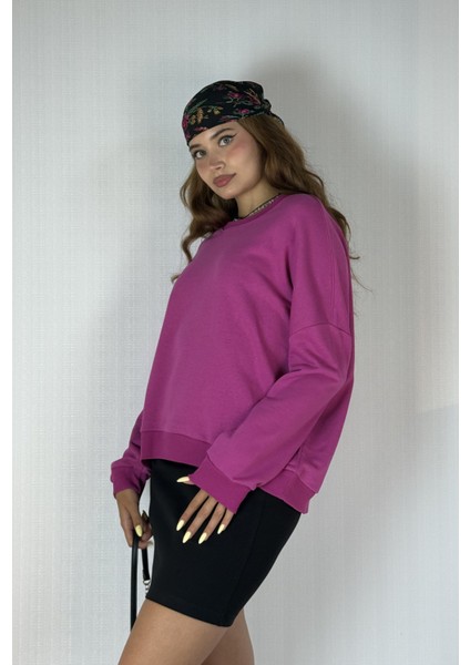 Kadın Bisiklet Yaka Üç Iplikli Uzun Kollu Oversize Basic Sweatshirt