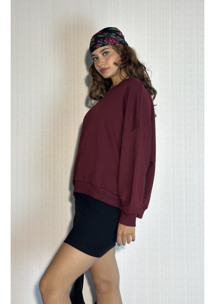 Kadın Bisiklet Yaka Üç Iplikli Uzun Kollu Oversize Basic Sweatshirt