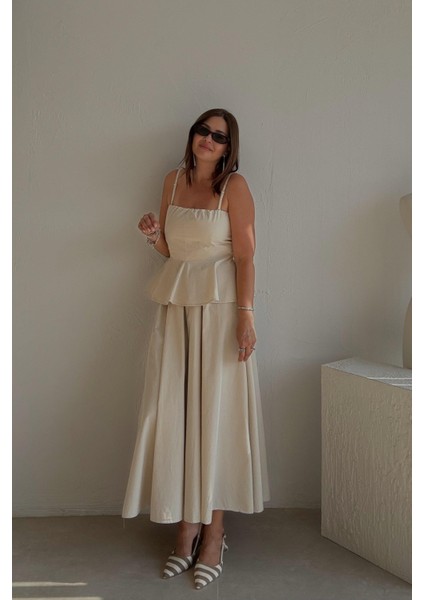 Bej Büstiyer Etek Takım