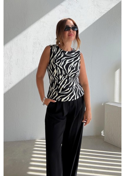 Zebra Desenli Bluz