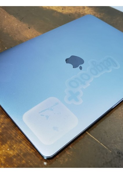 Macbook Pro A2159 Intel I5-8257U 8 Ram 128 SSD Kusurlu Notebook - Outlet modelleri