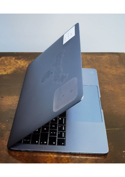 Macbook Pro A2159 Intel I5-8257U 8 Ram 128 SSD Kusurlu Notebook - Outlet fırsatları