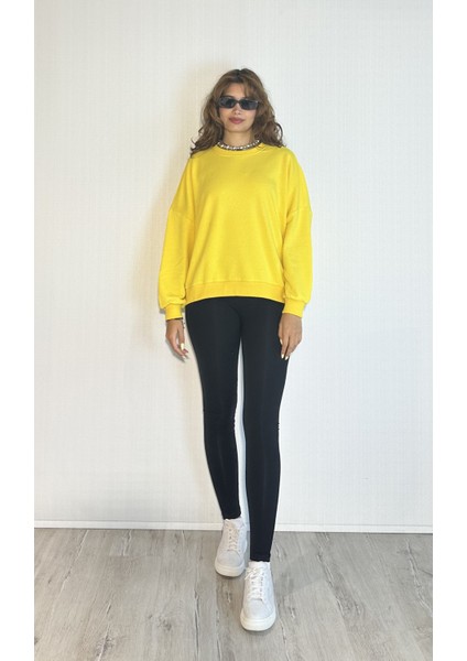 Kadın Bisiklet Yaka Üç Iplikli Uzun Kollu Oversize Basic Sweatshirt fiyatları