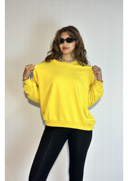 Kadın Bisiklet Yaka Üç Iplikli Uzun Kollu Oversize Basic Sweatshirt indirimleri