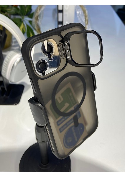 Iphone 11 Uyumlu Siyah Magsafe Kamera Standlı Lens Hediyeli Kılıf fiyatları