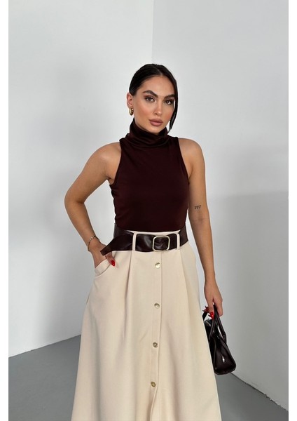 Kadın Elbise Midi Şık Kemerli Balıkçı Yaka Sıfır Kollu Eteği Düğmeli Cepli Kontrast Elbise indirimleri