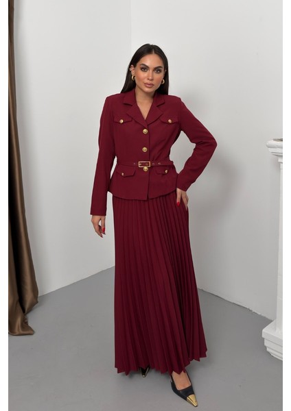 Kadın Ikili Alt Üst Takım Şık Kemerli Cep ve Düğme Detaylı Kısa Blazer Ceket Piliseli Uzun Etek Takım