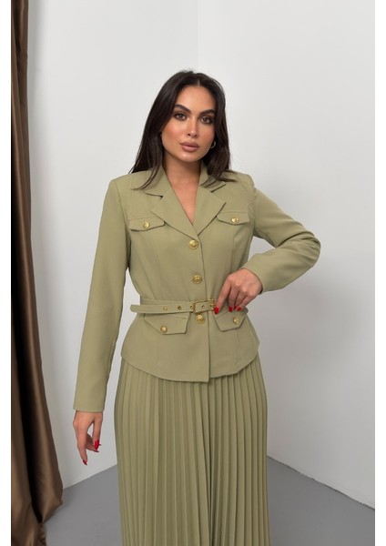 Kadın Ikili Alt Üst Takım Şık Kemerli Cep ve Düğme Detaylı Kısa Blazer Ceket Piliseli Uzun Etek Takım indirimleri