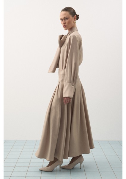 Fular Detaylı Takım Vizon