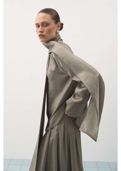 Fular Detaylı Takım Çağla modelleri