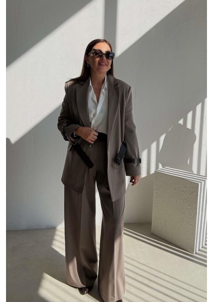 Toprak Rengi Tasarım Takım Elbise indirimleri