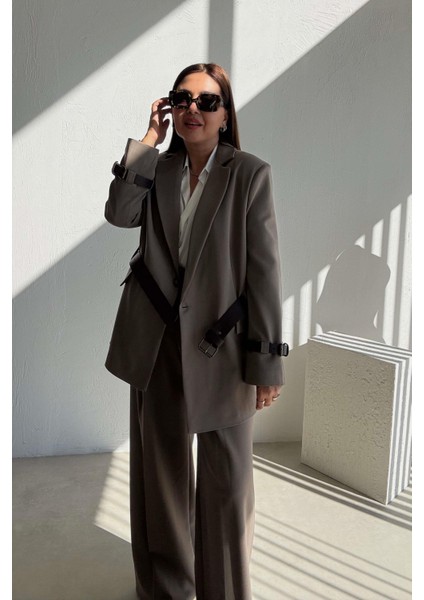 Toprak Rengi Tasarım Takım Elbise