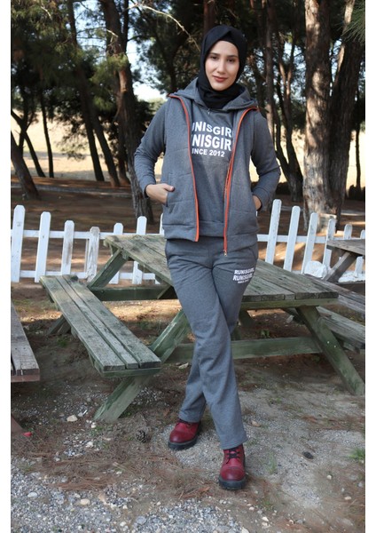 Günlük Kışlık Şık ve Rahat Üçlü Kadın Tesettür Eşofman Takımı