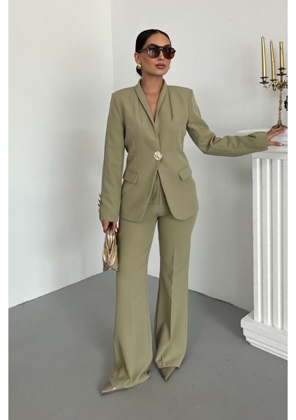 Kadın Ikili Takım Şık Düğme Detaylı Dik Yaka Blazer Ceket Bol Paça Pantolon Takım fiyatları