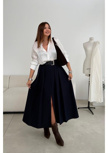 Lacivert Önden Yırtmaçlı Pileli Etek fiyatları