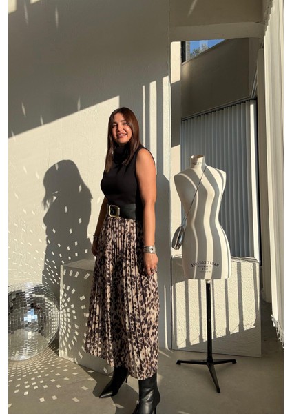 Siyah Leopar Piliseli Kemerli Elbise modelleri