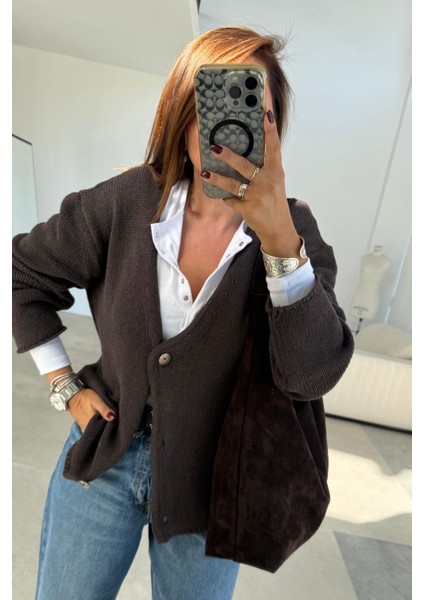 Kahverengi Üç Düğmeli Hırka modelleri