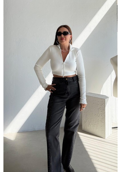 Siyah Zımbalı Taşlı Jean modelleri