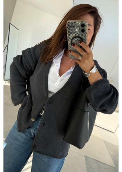 Antrasit Üç Düğmeli Hırka fırsatları