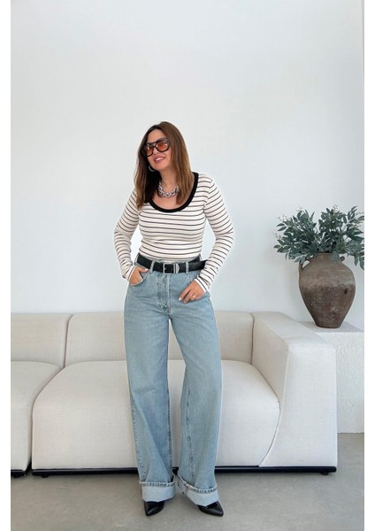 Paçası Katlamalı Düğmeli Jean