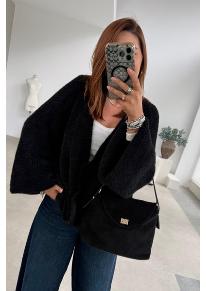 Siyah Yumoş Hırka fırsatları