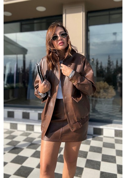 Kahverengi Deri Etek Ceket Takım