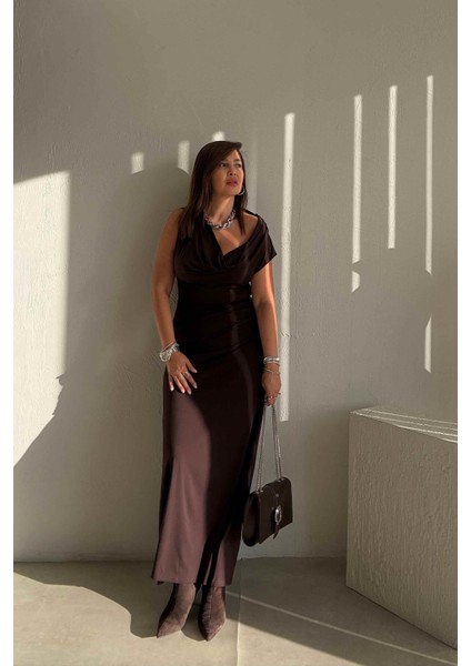 Kahverengi Degaje Yaka Elbise fiyatları