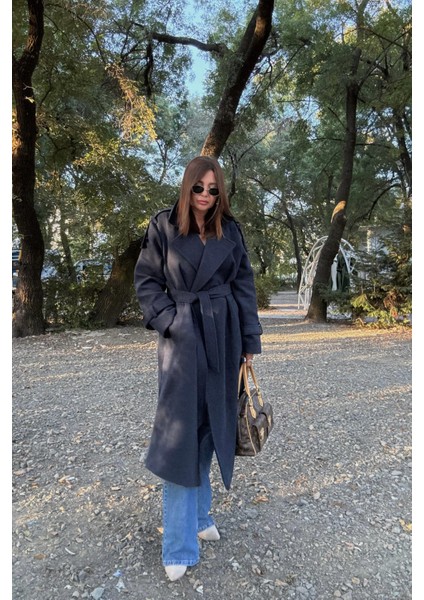 Lacivert Uzun Kaban modelleri