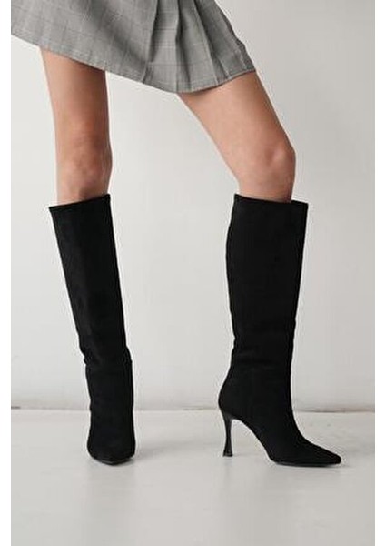 Kadın Süet Uzun Çizme 9 cm İnce Topuk Siyah Şık Tasarım ile Günlük Kullanım İçin indirimleri