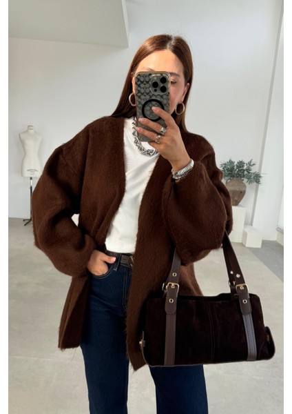 Kahverengi Yün Hırka